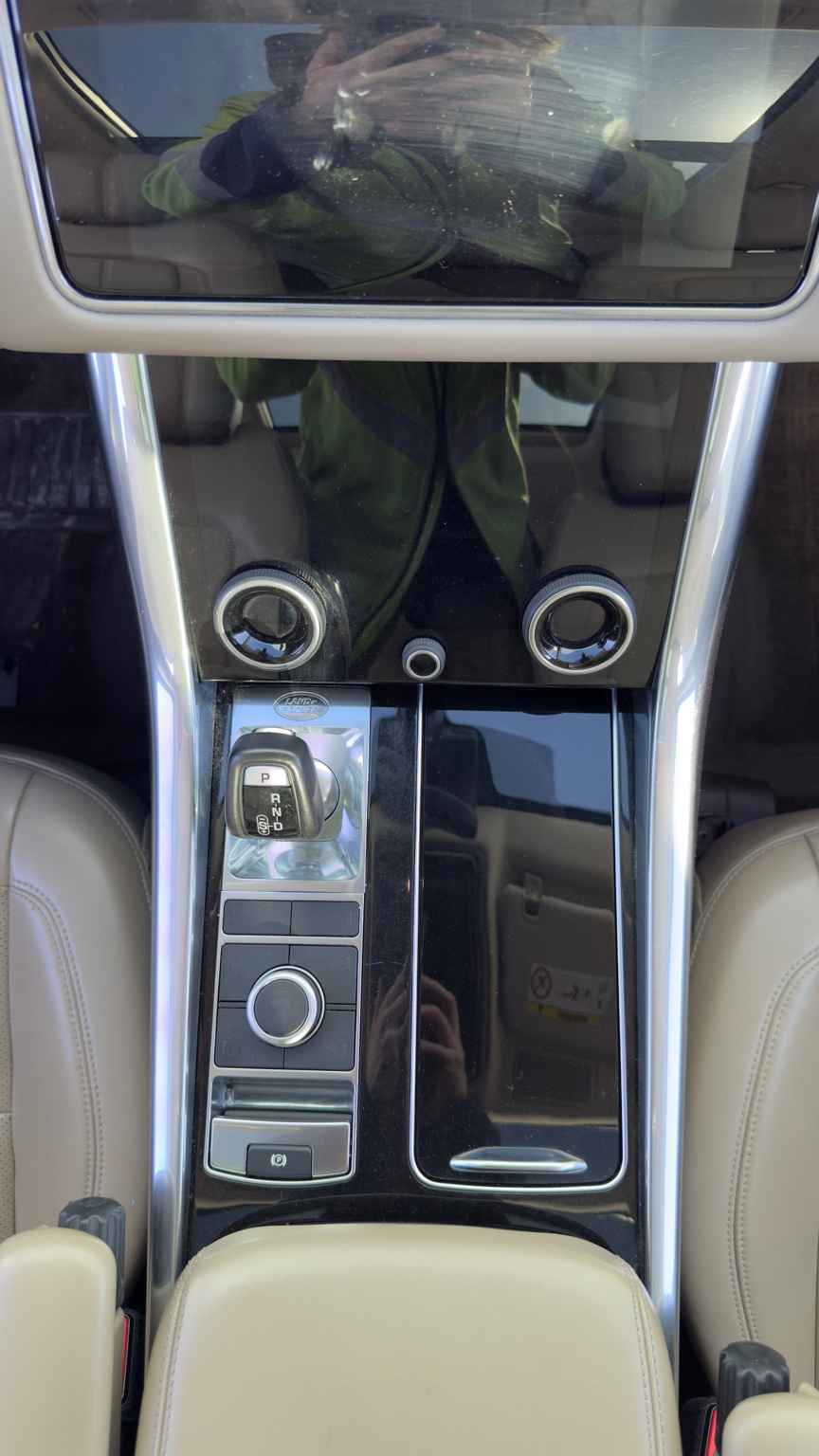 Range Rover - Sport P400e HSE - MY2022