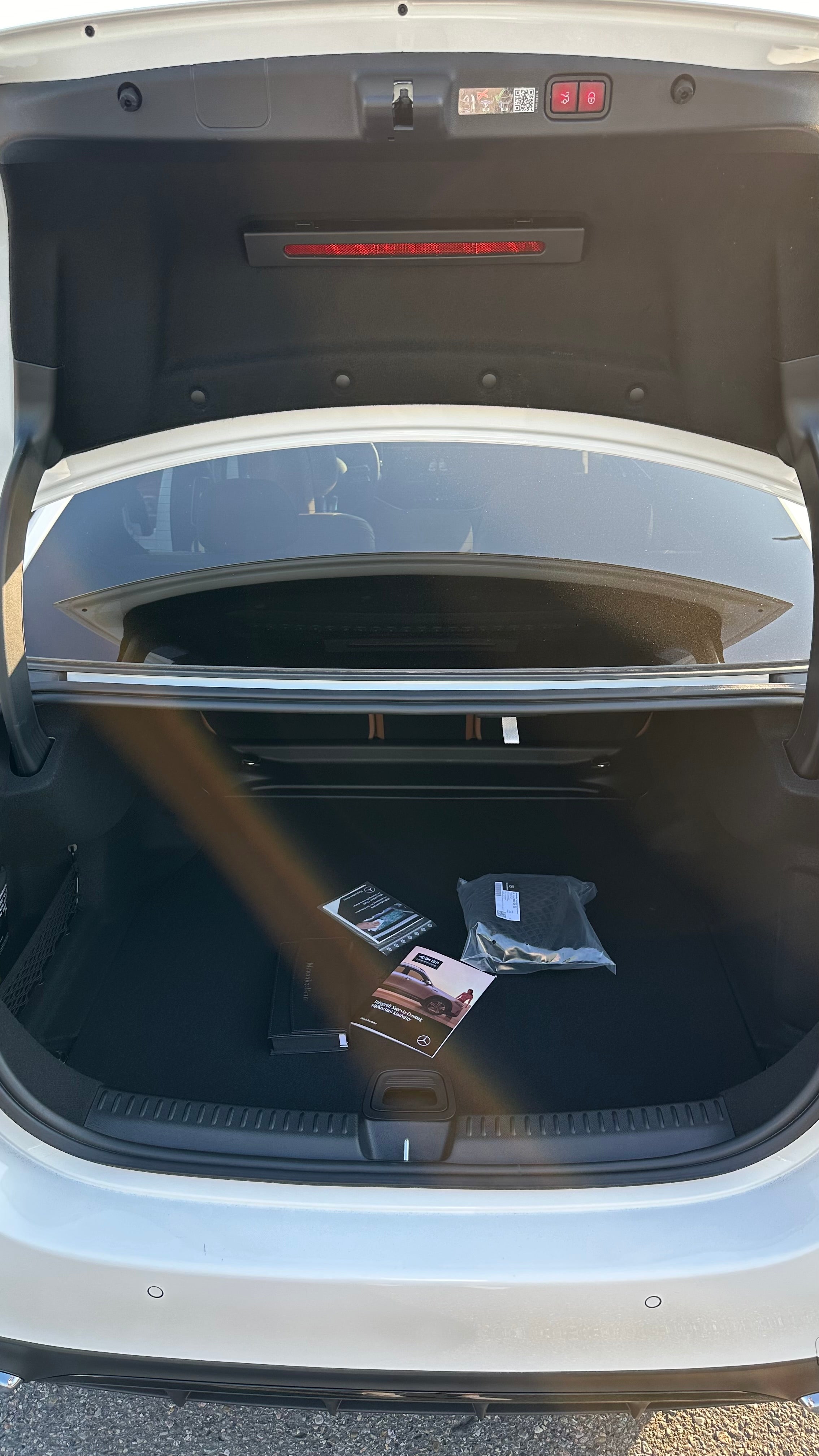 Mercedes-Benz - E200 Sedan - MY 2024