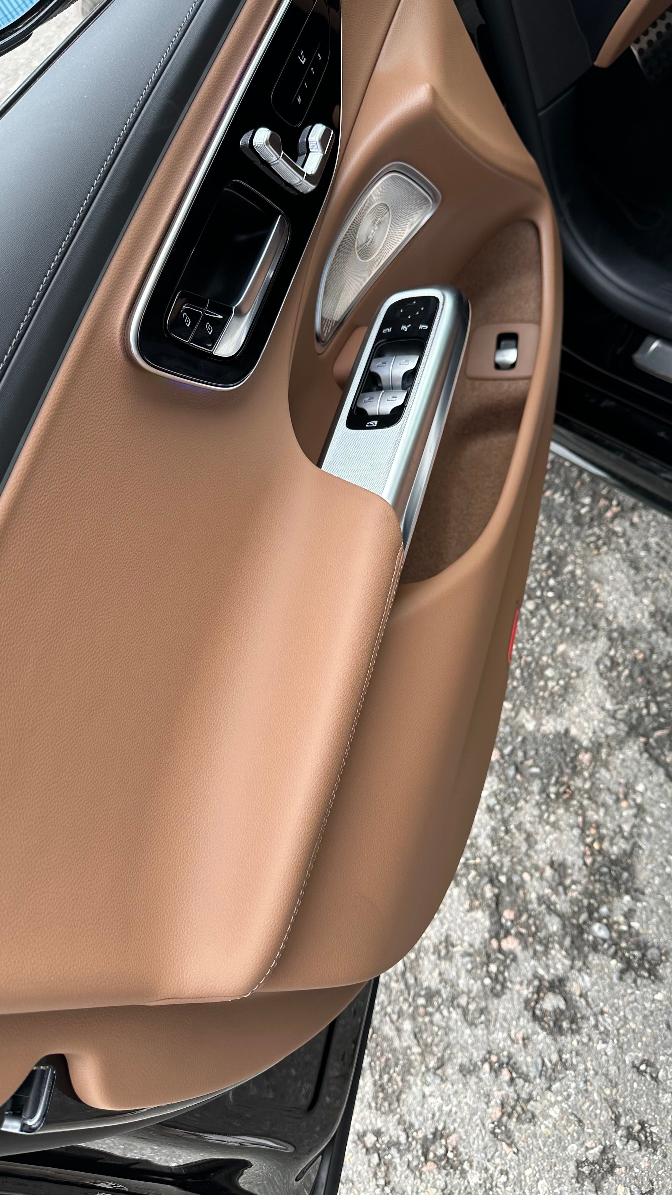 Mercedes-Benz - E200 Sedan - MY 2025