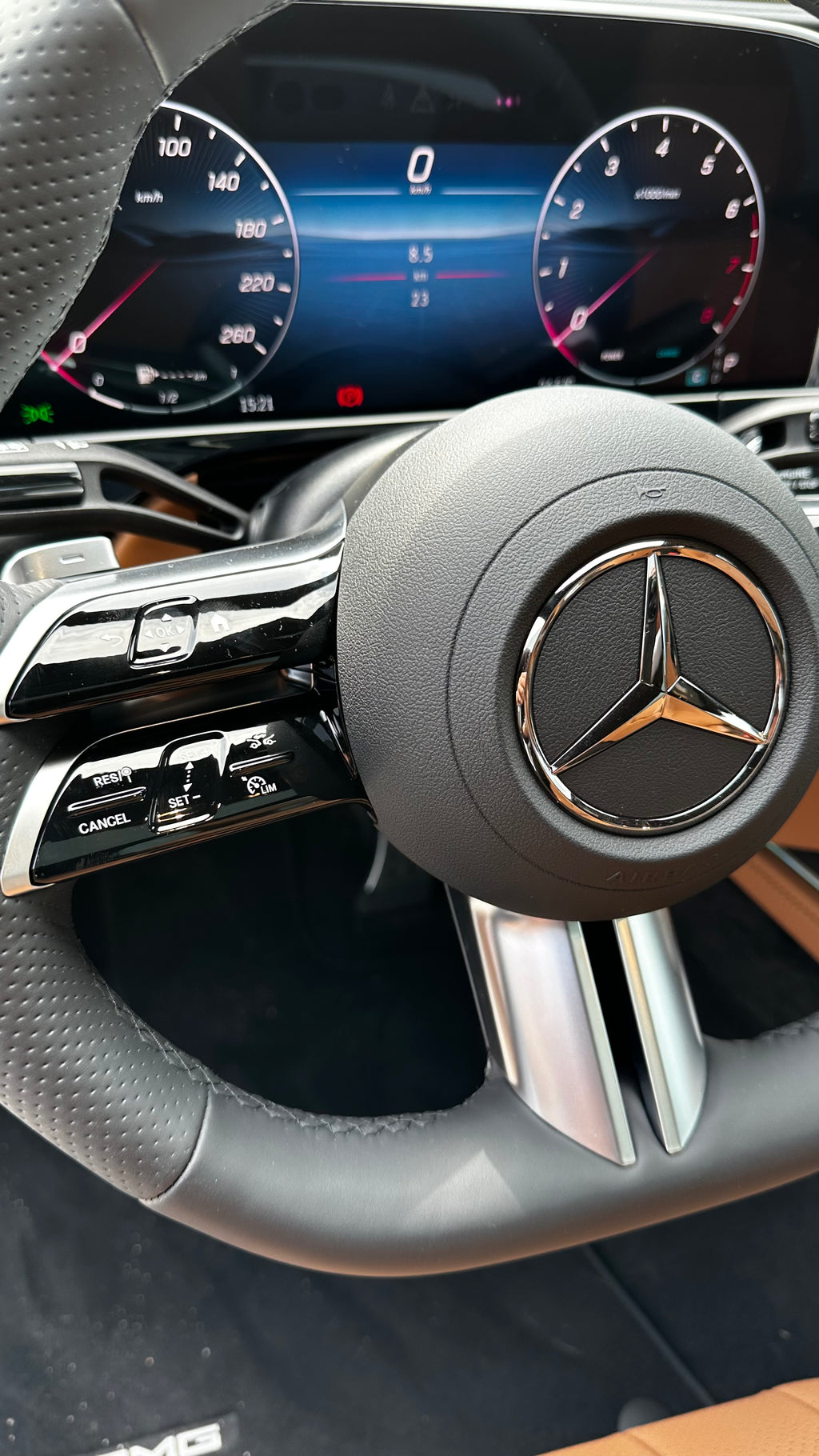 Mercedes-Benz - E200 Sedan - MY 2024