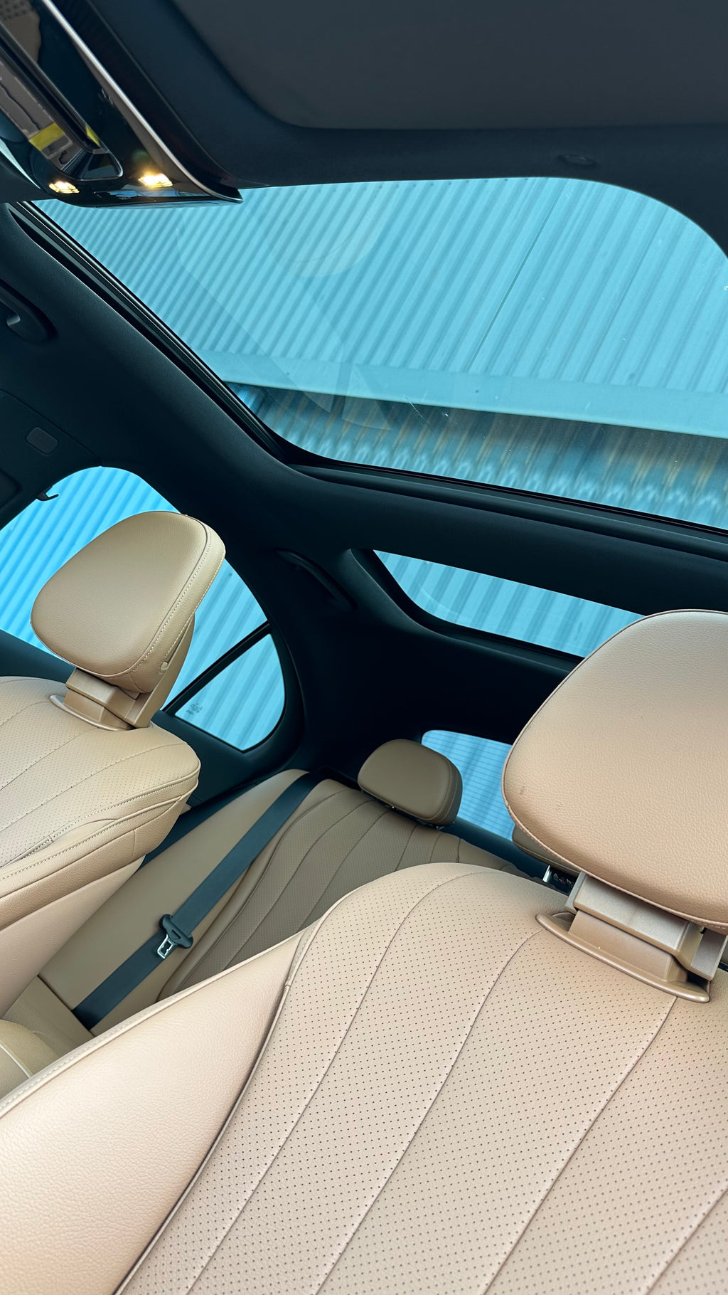 Mercedes-Benz - E200 Sedan - MY 2025