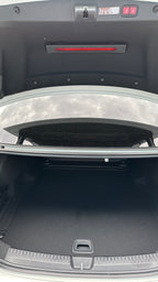 Mercedes-Benz - E200 Sedan - MY 2025