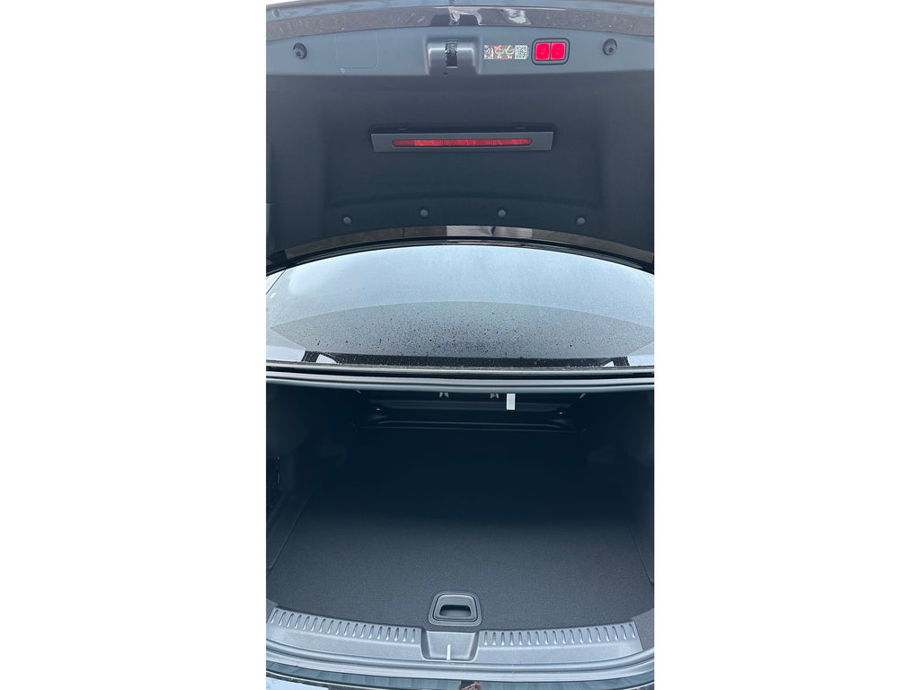 Mercedes-Benz - E200 Sedan - MY 2024