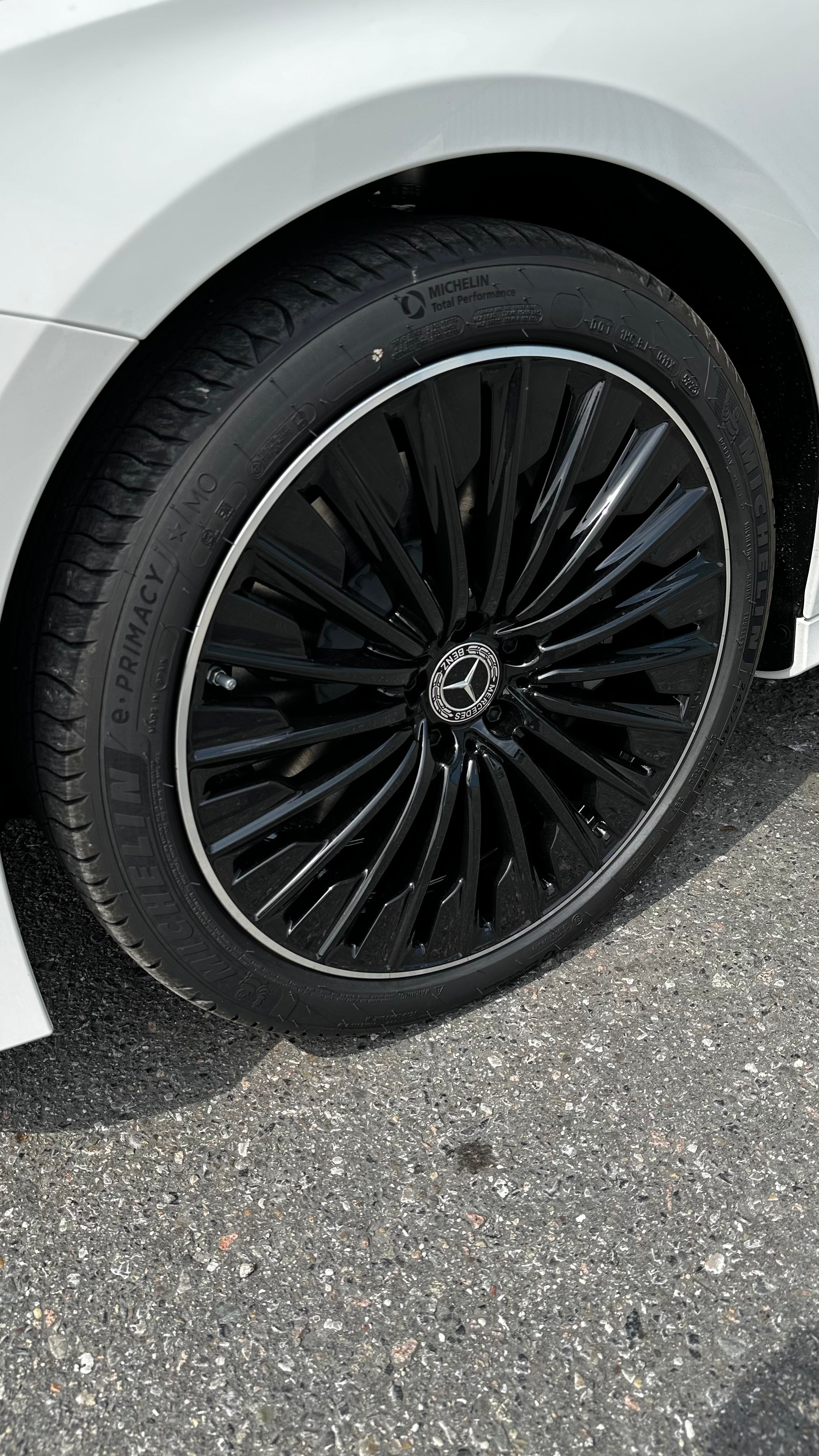 Mercedes-Benz - E200 Sedan - MY 2024