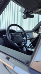 Range Rover - RR P400e - MY2021 interior 5