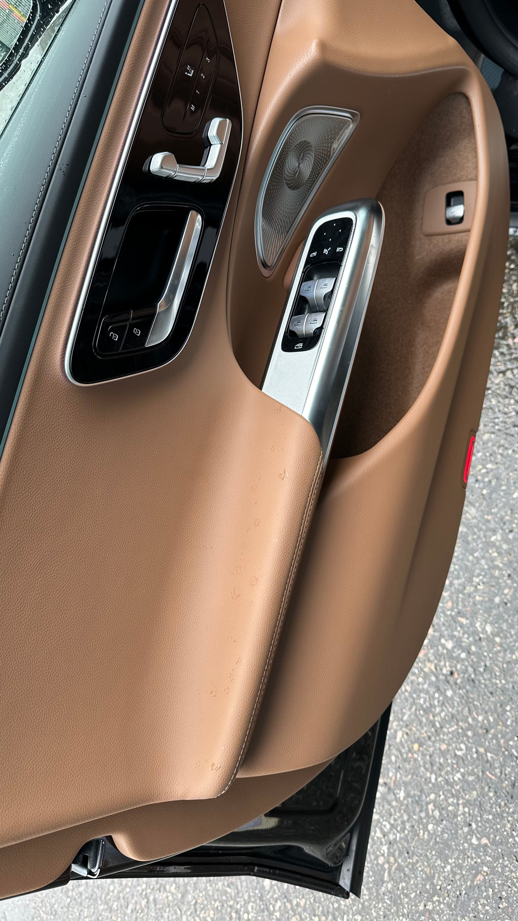 Mercedes-Benz - E200 Sedan - MY 2025