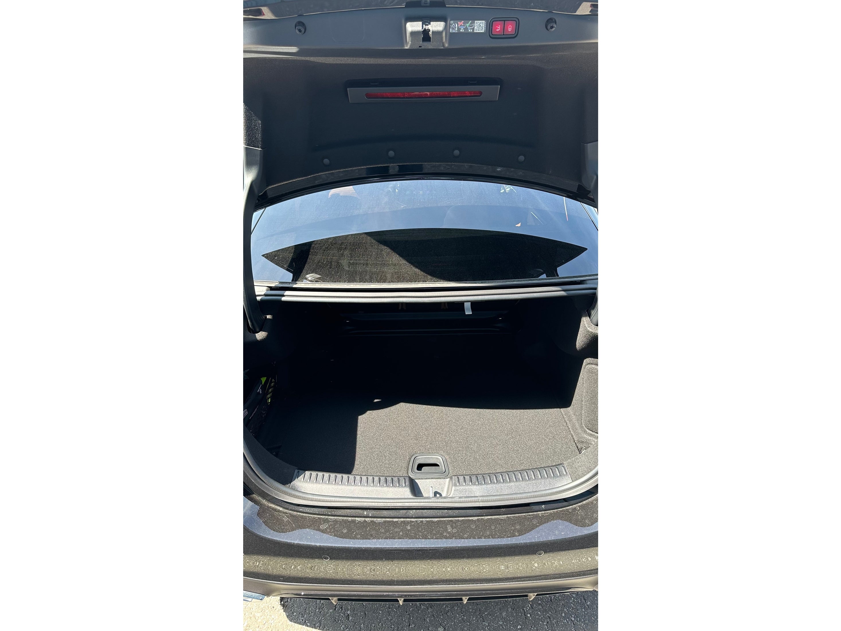 Mercedes-Benz - E200 Sedan - MY 2024