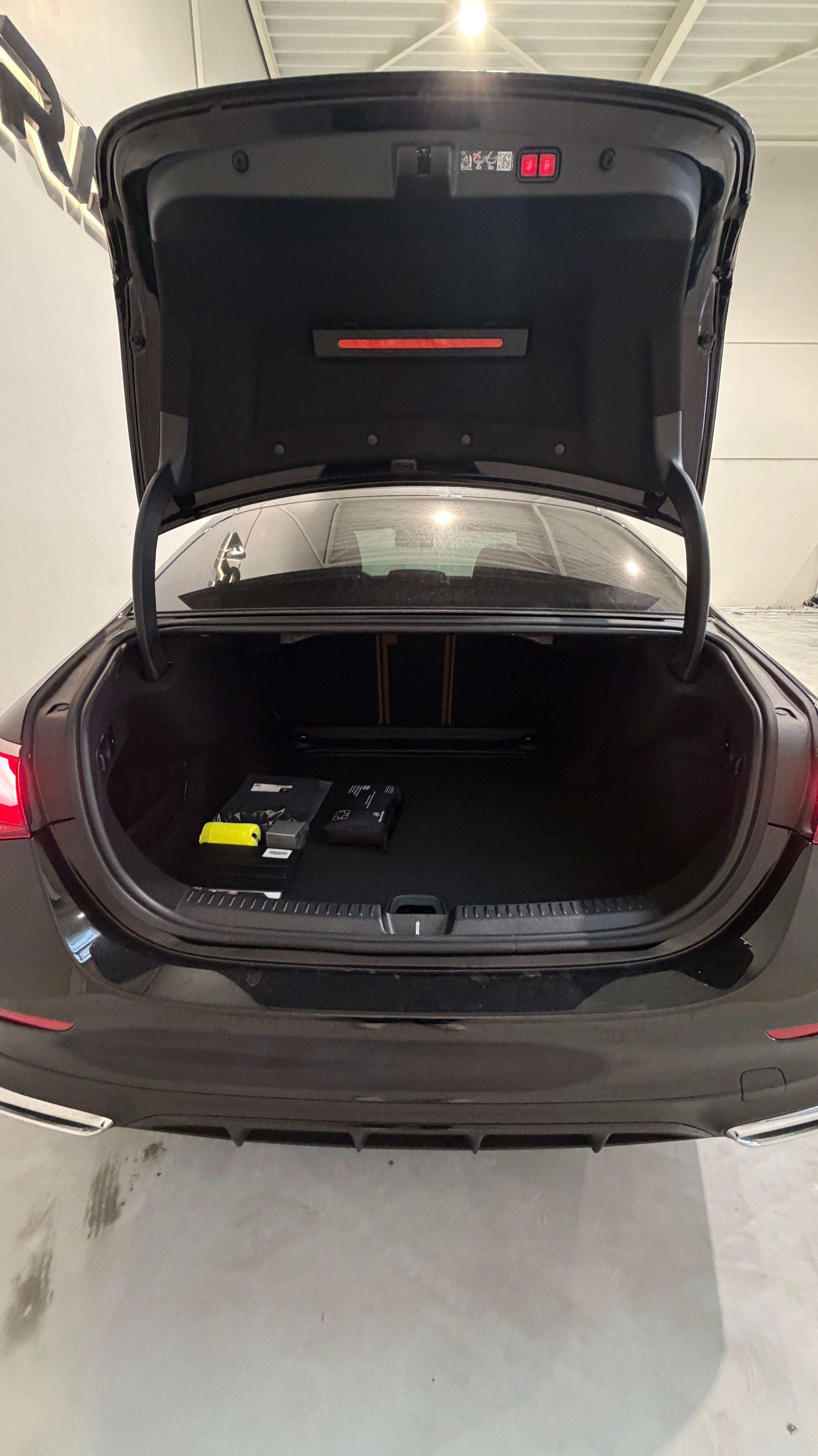 E200 Sedan - MY 2026