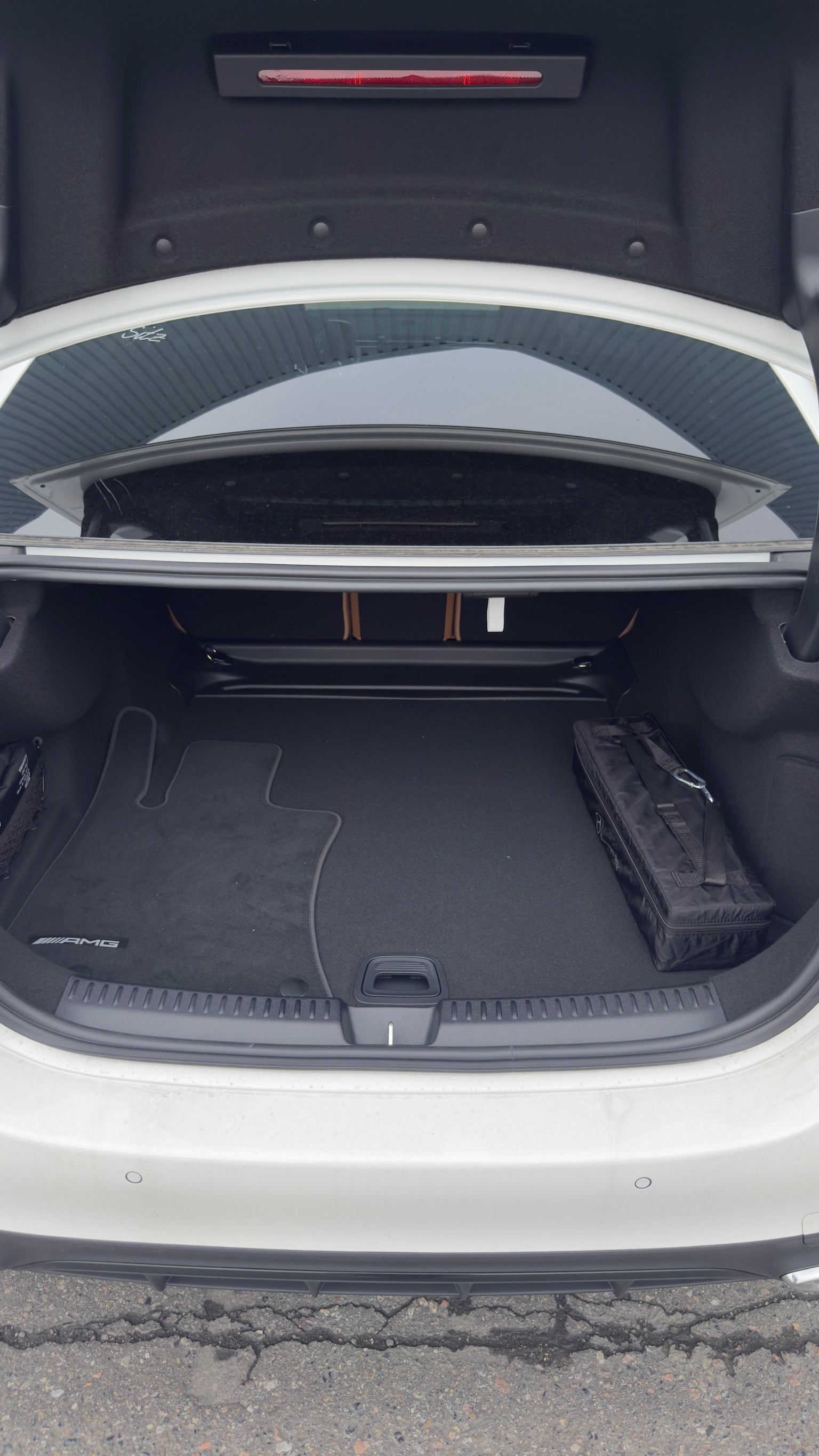 E200 Sedan - MY 2026