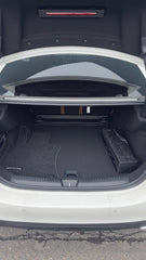 E200 Sedan - MY 2026 interior 13