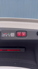 E200 Sedan - MY 2026 interior 12