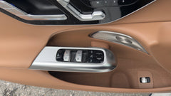 E200 Sedan - MY 2026 interior 9