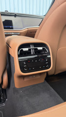 E200 Sedan - MY 2026 interior 6