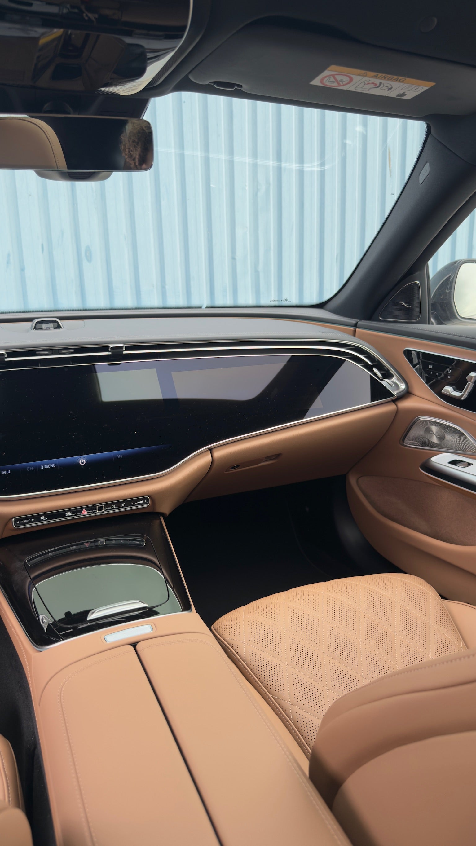 E200 Sedan - MY 2026