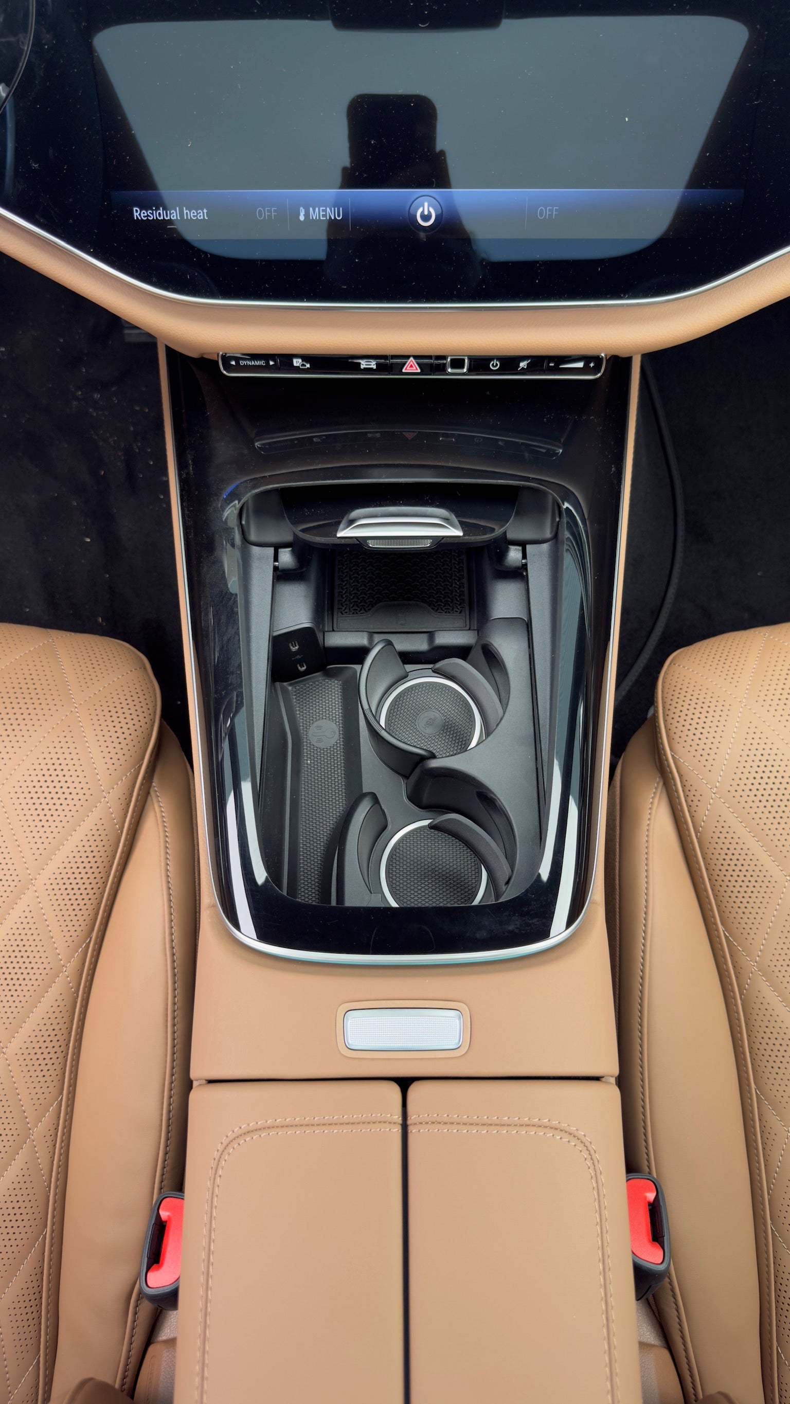 E200 Sedan - MY 2026