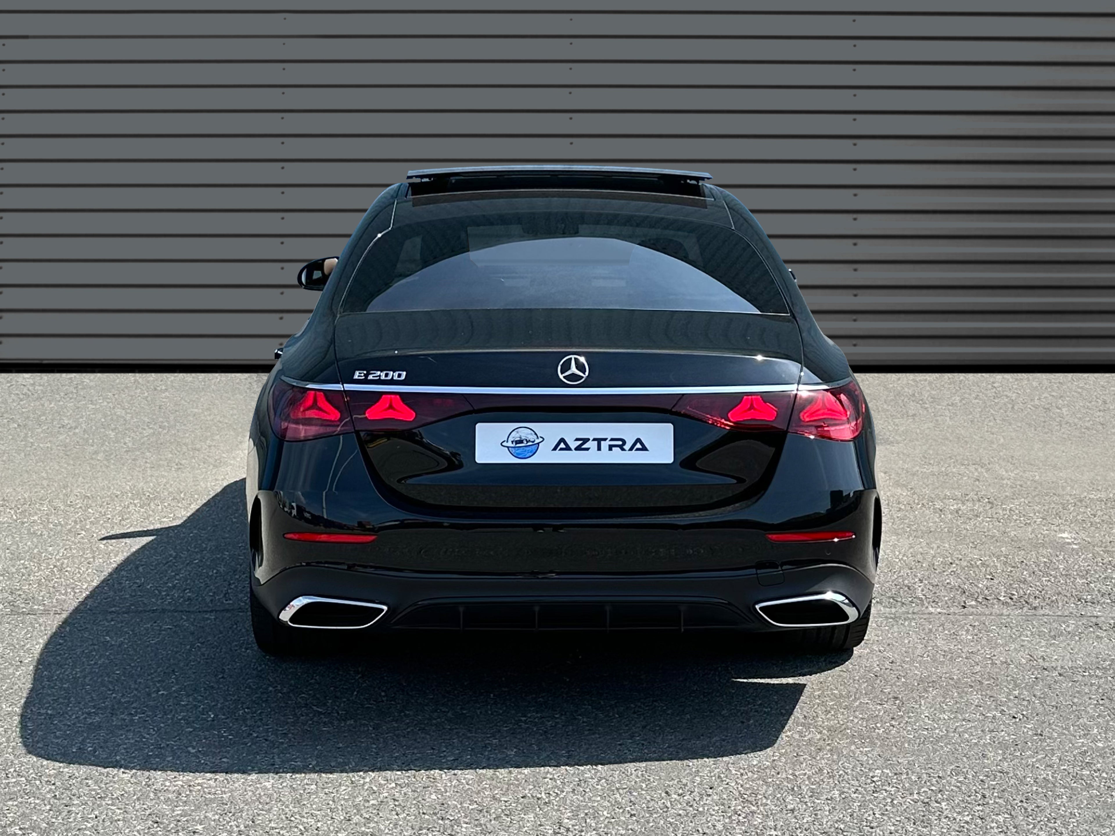 Mercedes-Benz - E200 Sedan - MY 2024