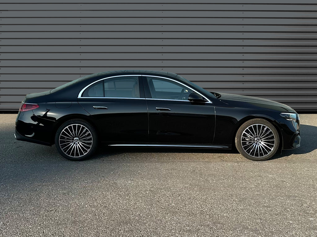 Mercedes-Benz - E200 Sedan - MY 2024