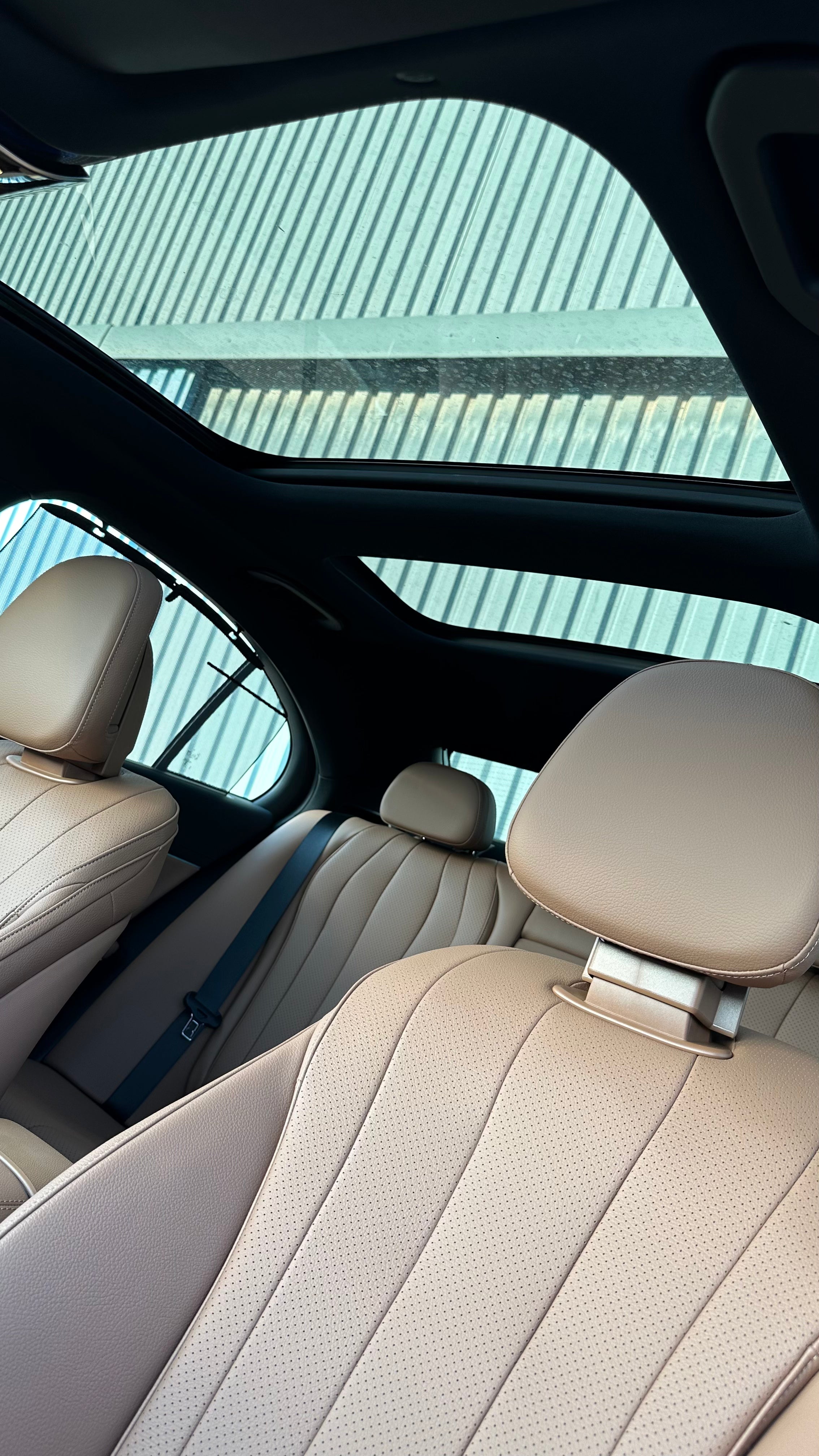 Mercedes-Benz - E200 Sedan - MY 2024