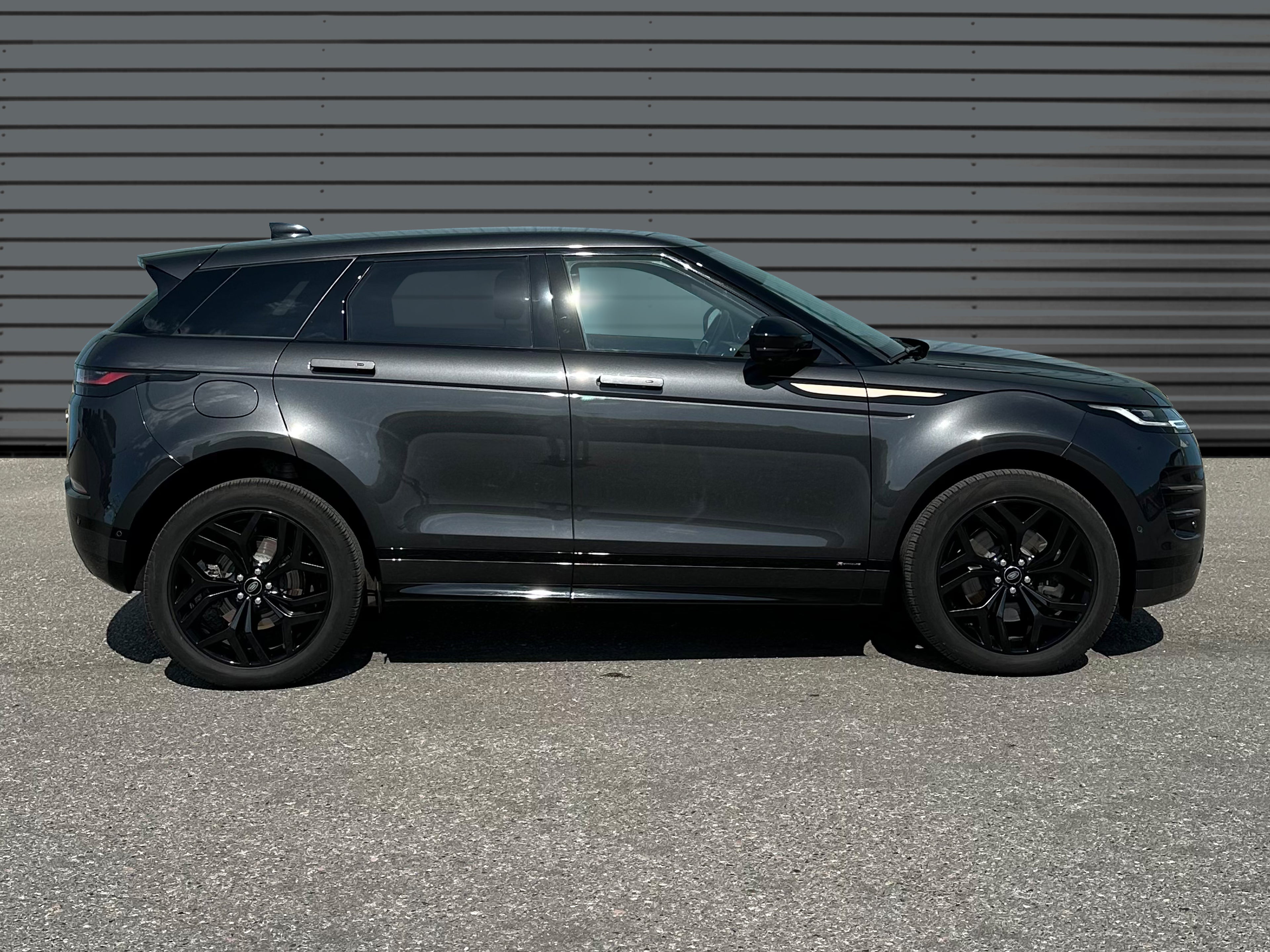 Range Rover - Evoque P300e R-Dynamic - MY2021