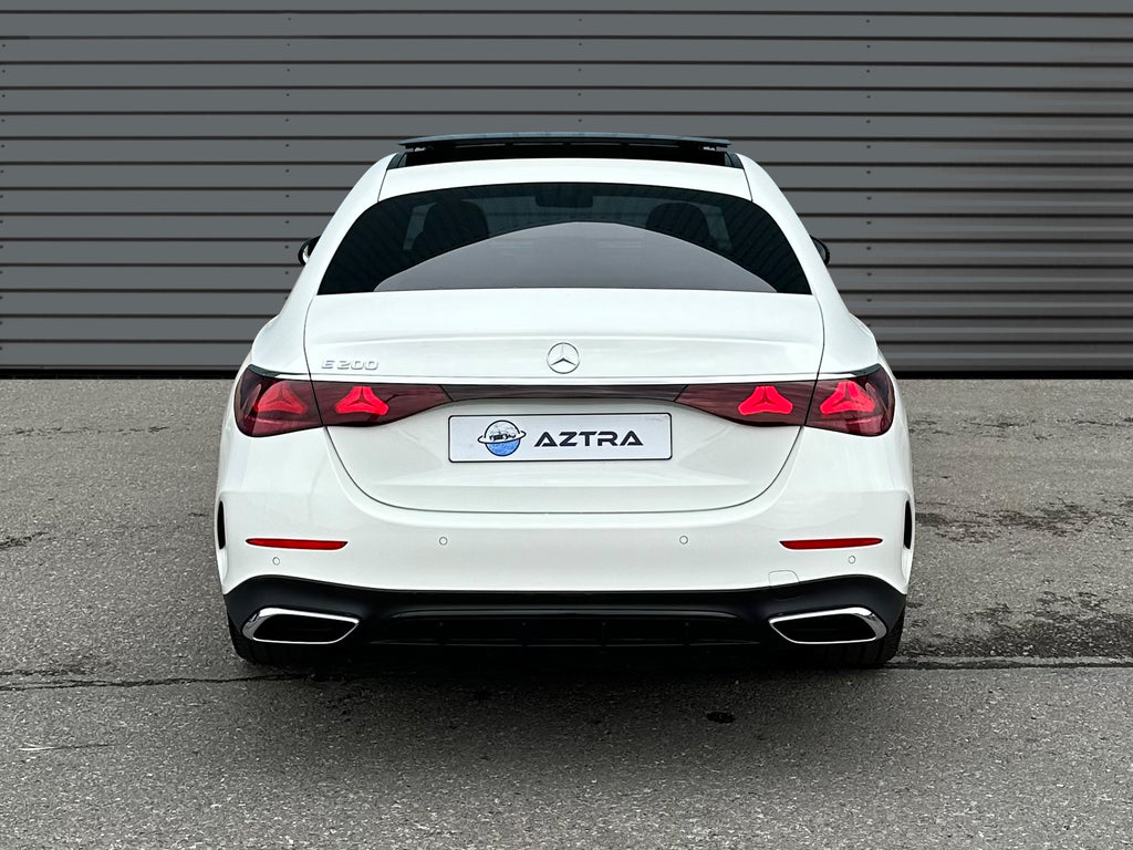 Mercedes-Benz - E200 Sedan - MY 2025