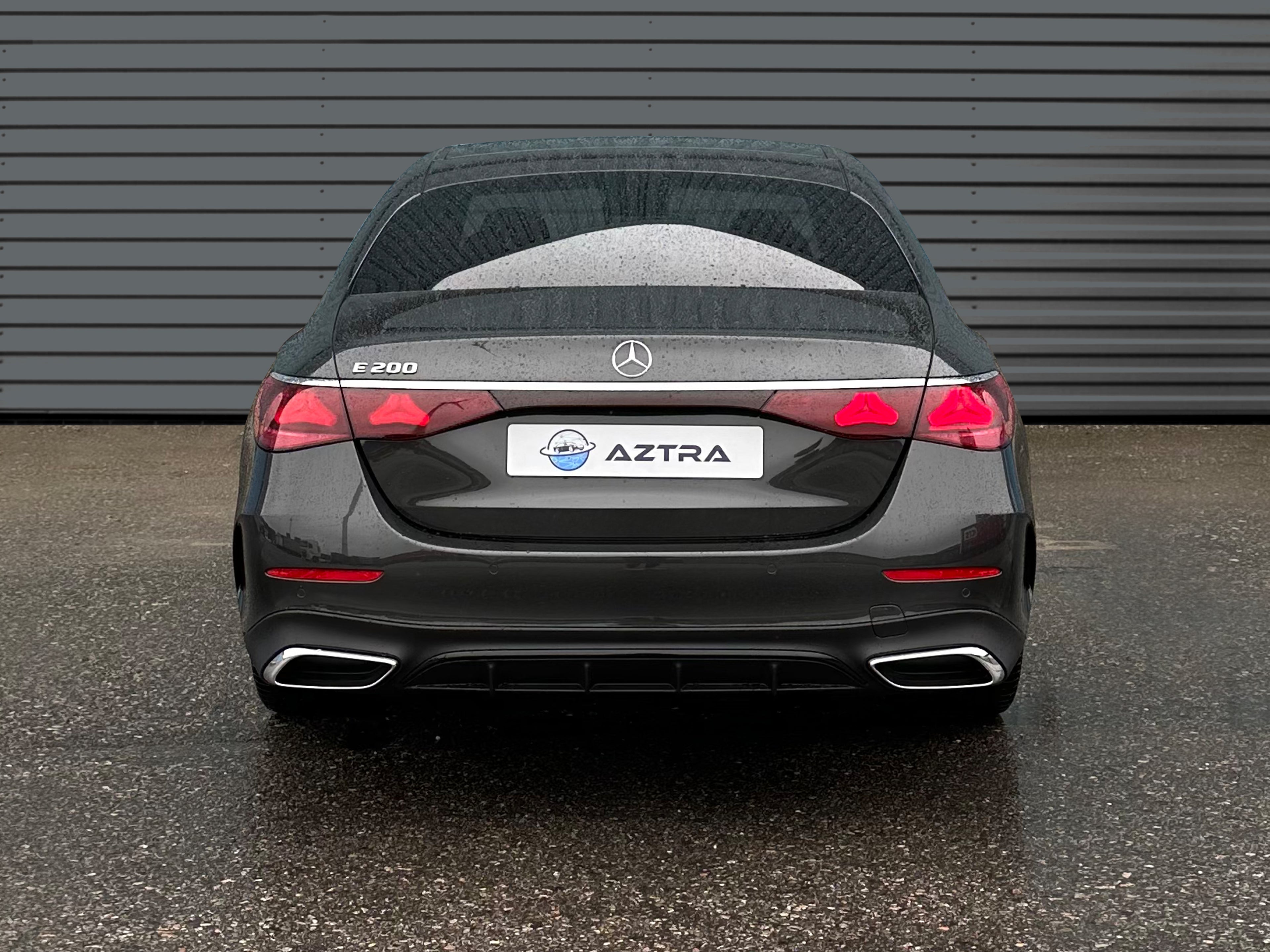 Mercedes-Benz - E200 Sedan - MY 2025