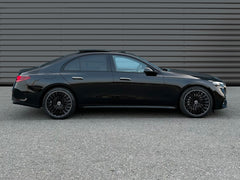 Mercedes-Benz - E200 Sedan - MY 2024 exterior 3