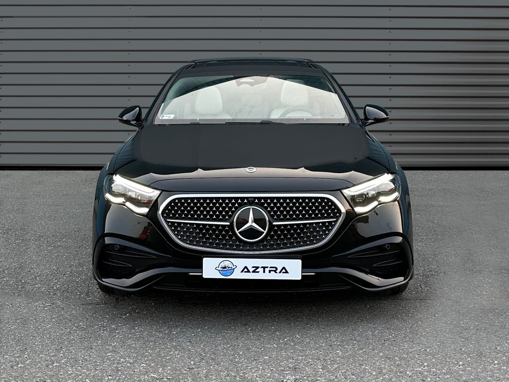 Mercedes-Benz - E200 Sedan - MY 2024
