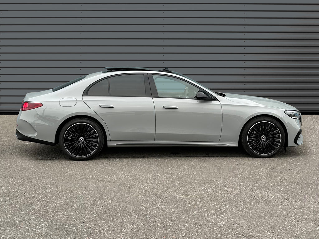 Mercedes-Benz - E200 Sedan - MY 2025