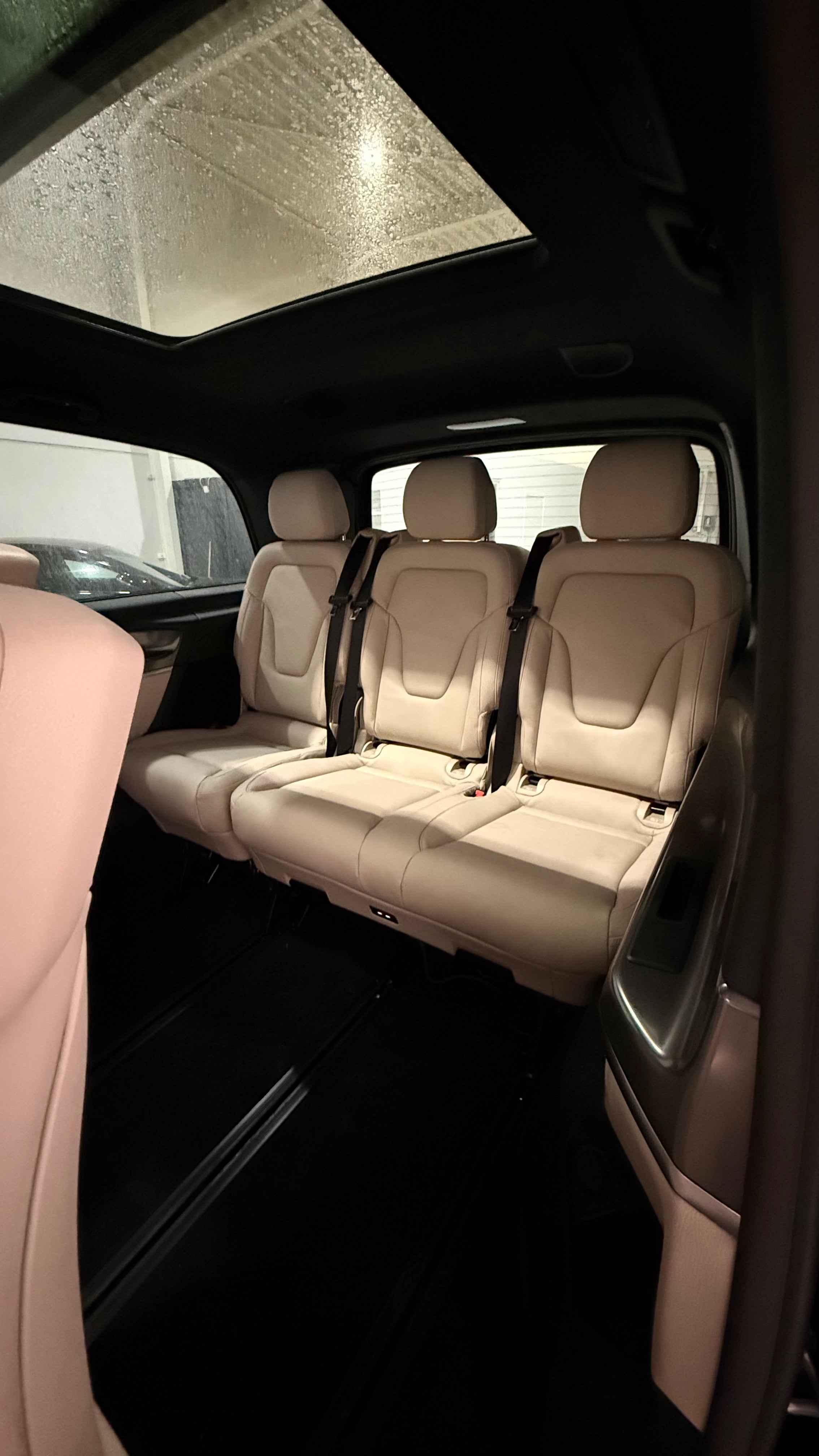 V300 Exclusive Long Facelift - MY 2026