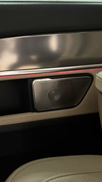 V300 Exclusive Long Facelift - MY 2026