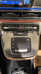 V300 Exclusive Long Facelift - MY 2026 interior 16