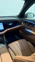 E200 Sedan - MY 2026 interior 11