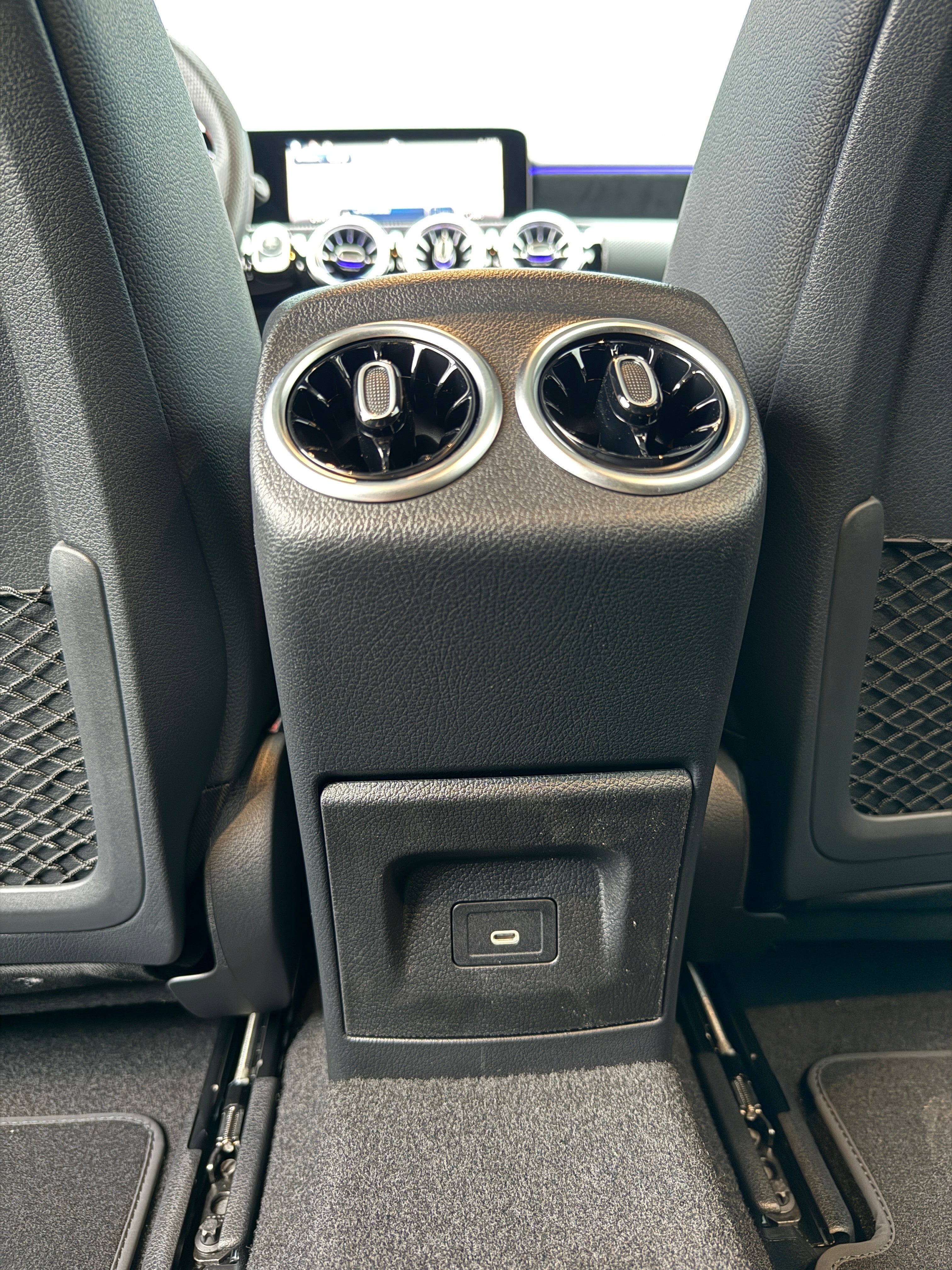 Mercedes-Benz - CLA200 Coupé - MY 2025