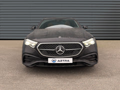 Mercedes-Benz - E200 Sedan - MY 2025 exterior 4