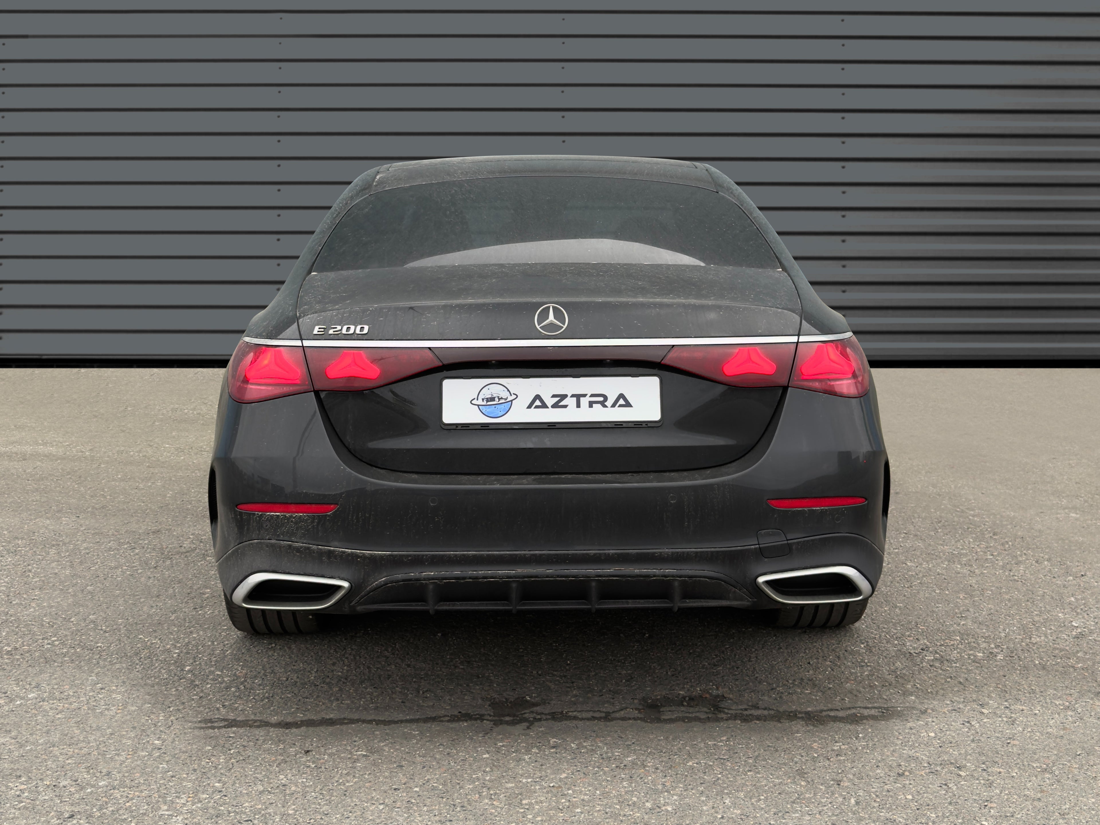 Mercedes-Benz - E200 Sedan - MY 2025