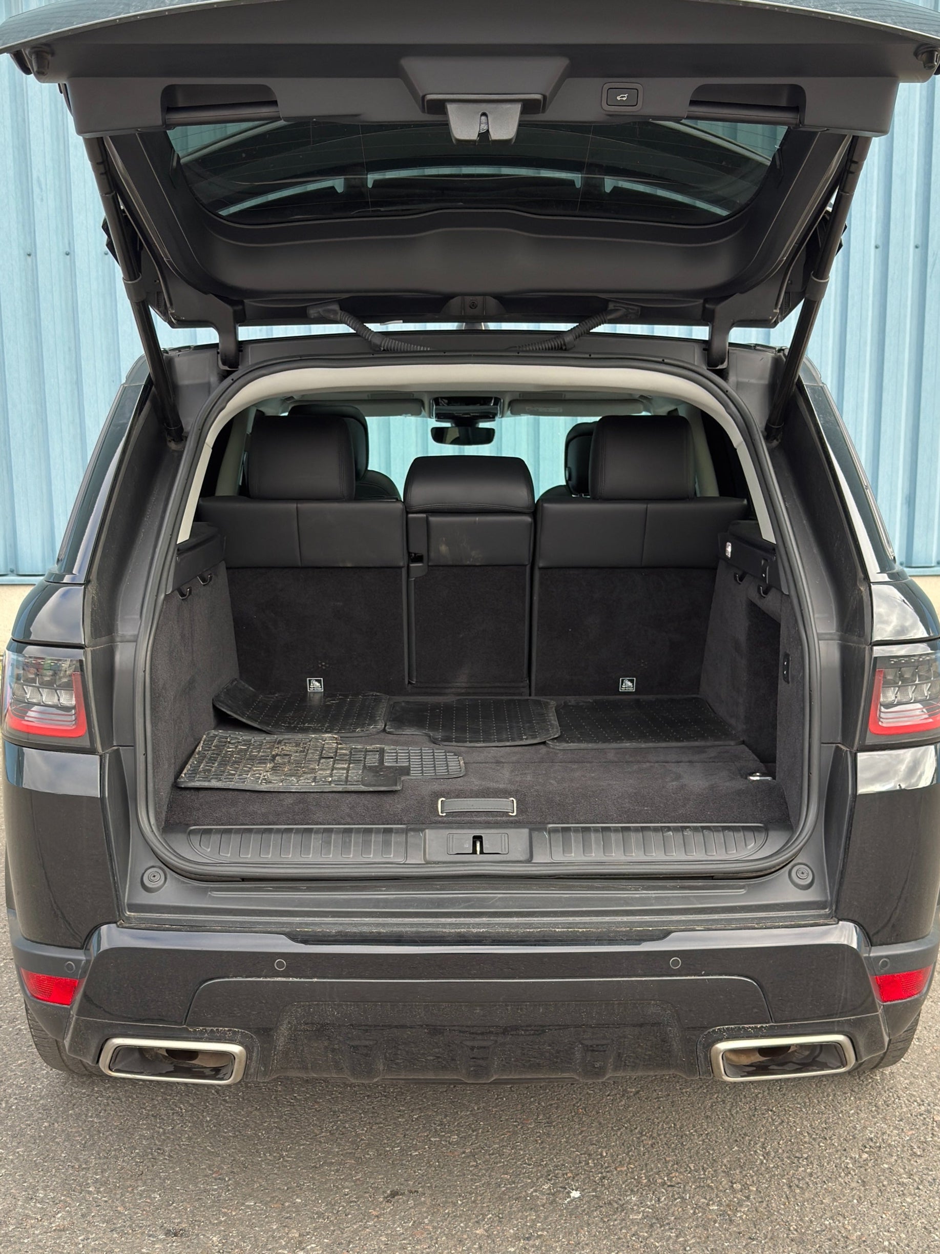 Range Rover - Sport P400e SE - MY2022