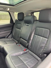 Range Rover - Sport P400e SE - MY2022 interior 13