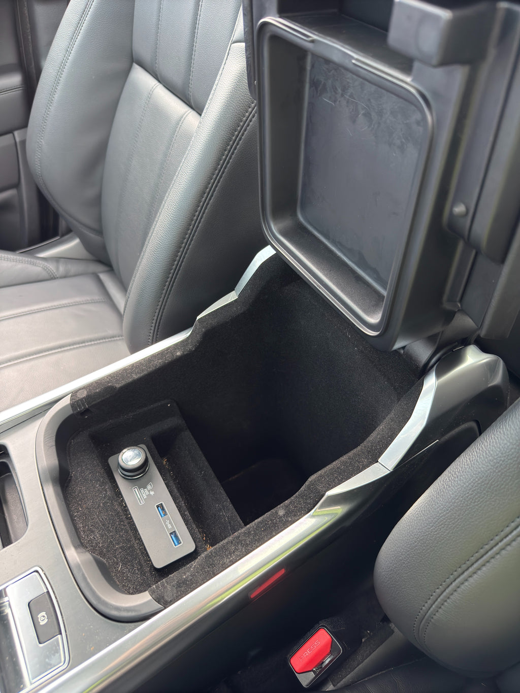 Range Rover - Sport P400e SE - MY2022