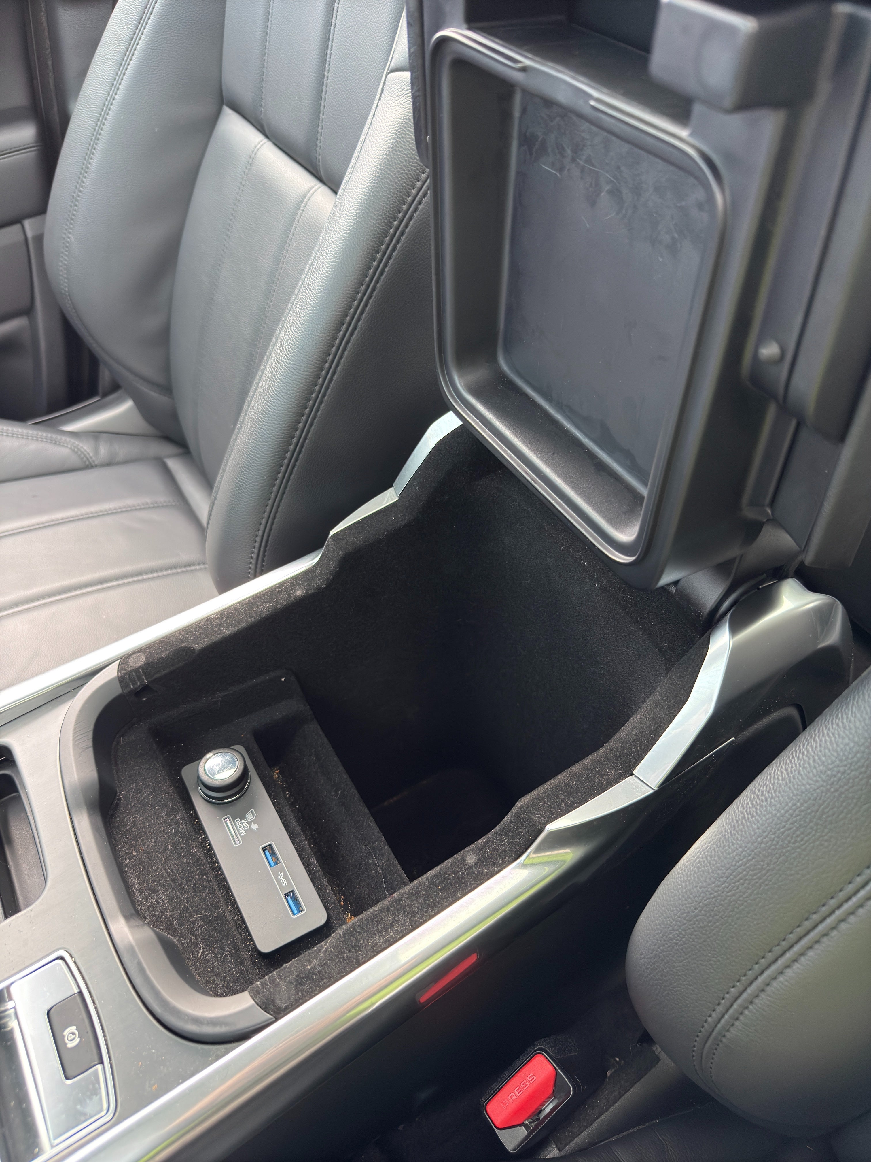 Range Rover - Sport P400e SE - MY2022