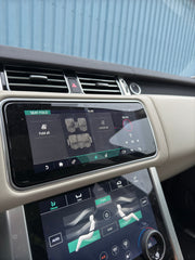 Range Rover - P400e Autobiography SWB - MY2022 interior 17