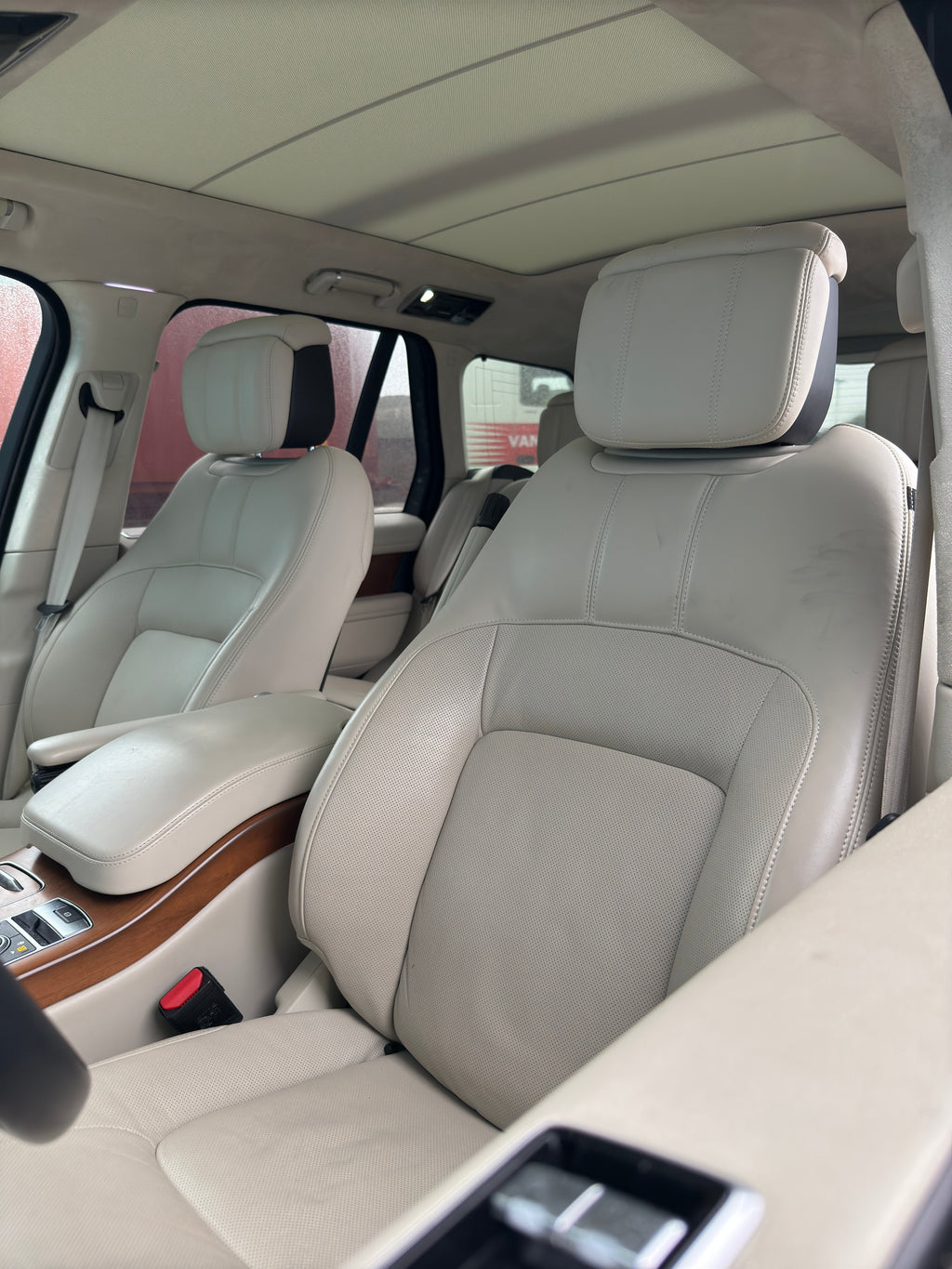 Range Rover - P400e Autobiography SWB - MY2022