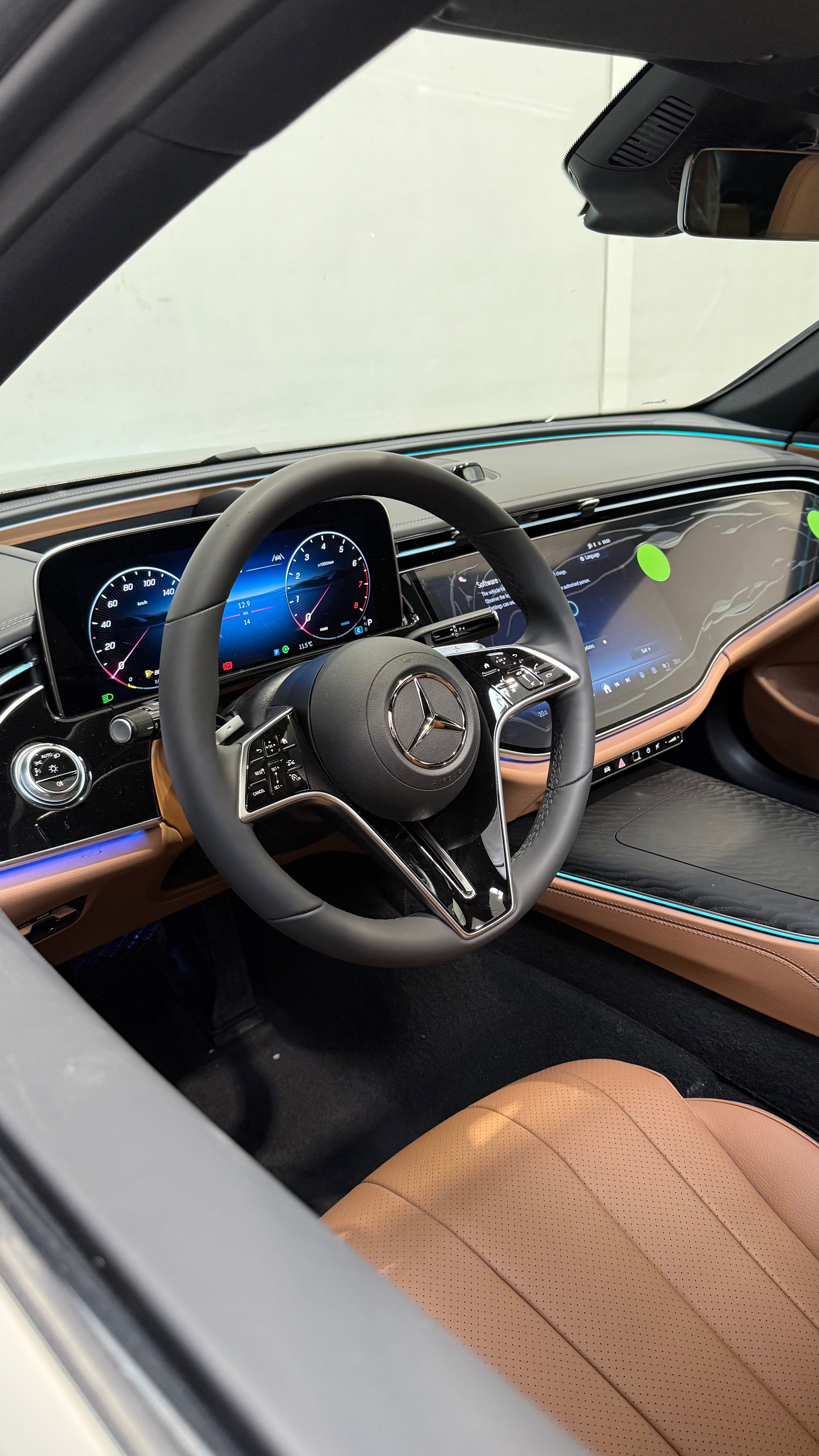 E200 Sedan - MY 2026