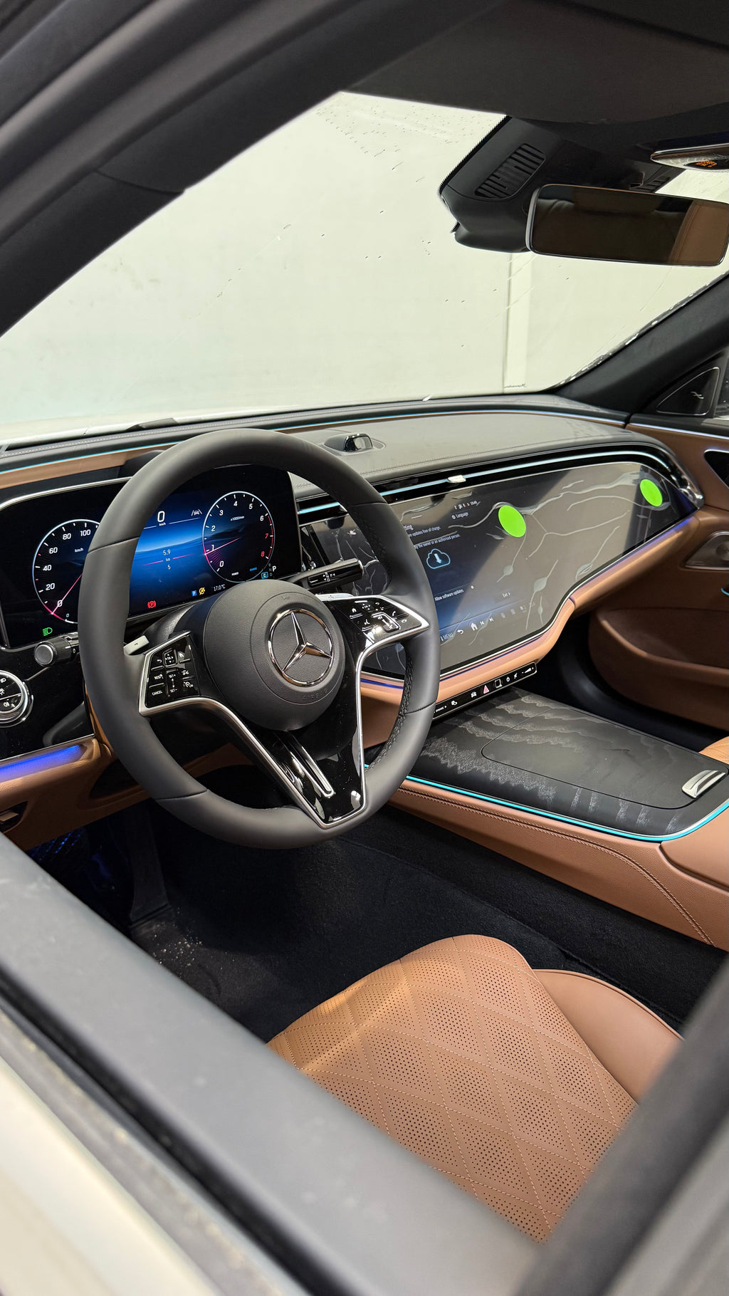 E200 Sedan - MY 2026
