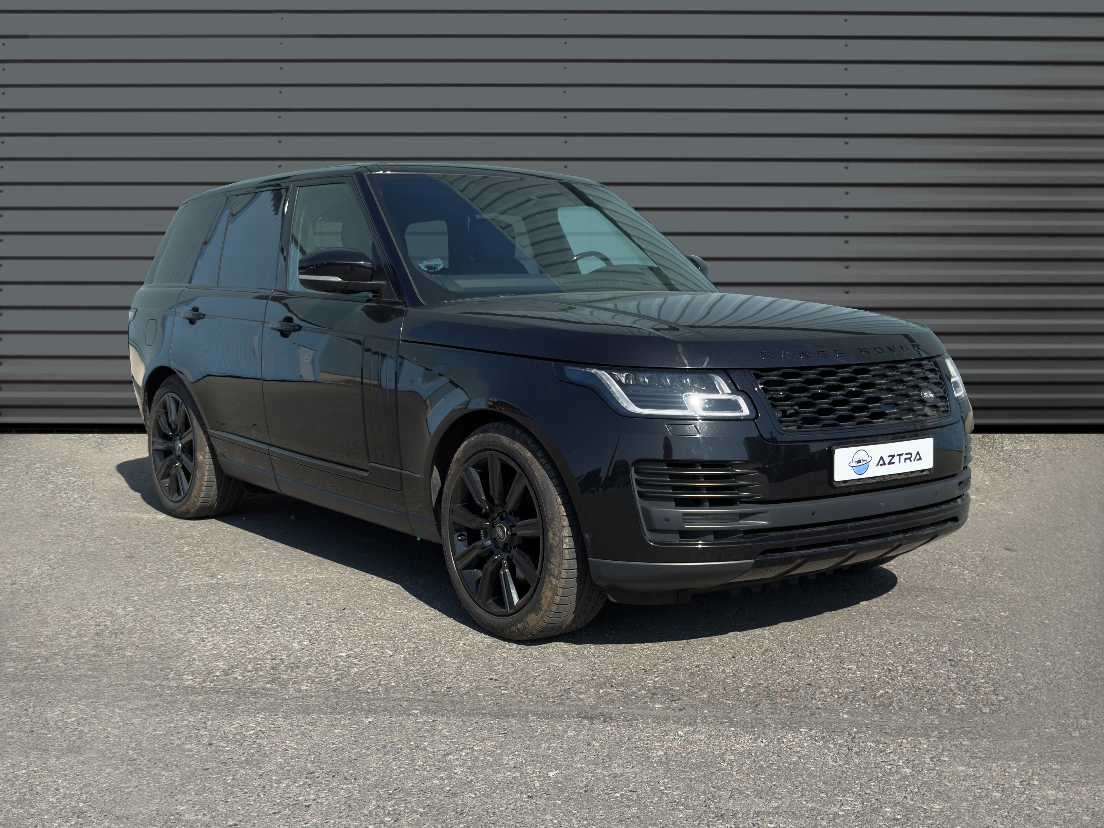 Range Rover - RR P400e - MY2021