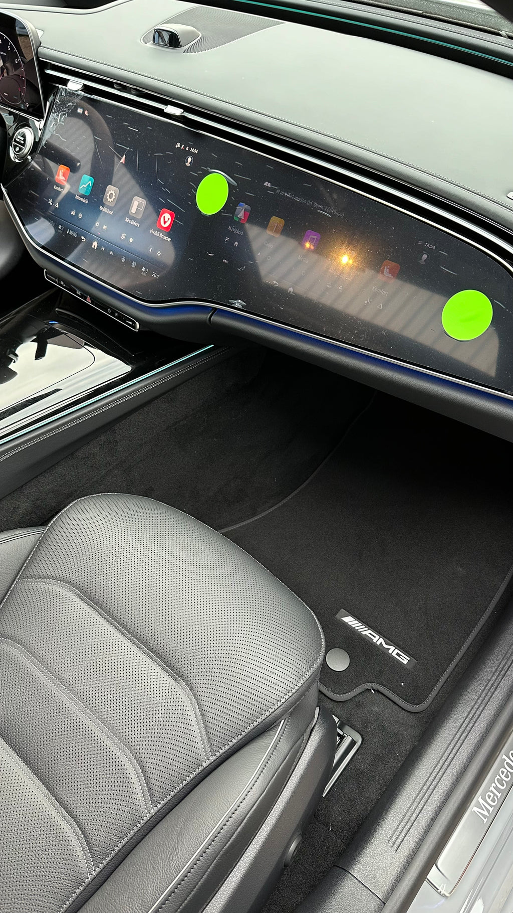 Mercedes-Benz - E200 Sedan - MY 2025