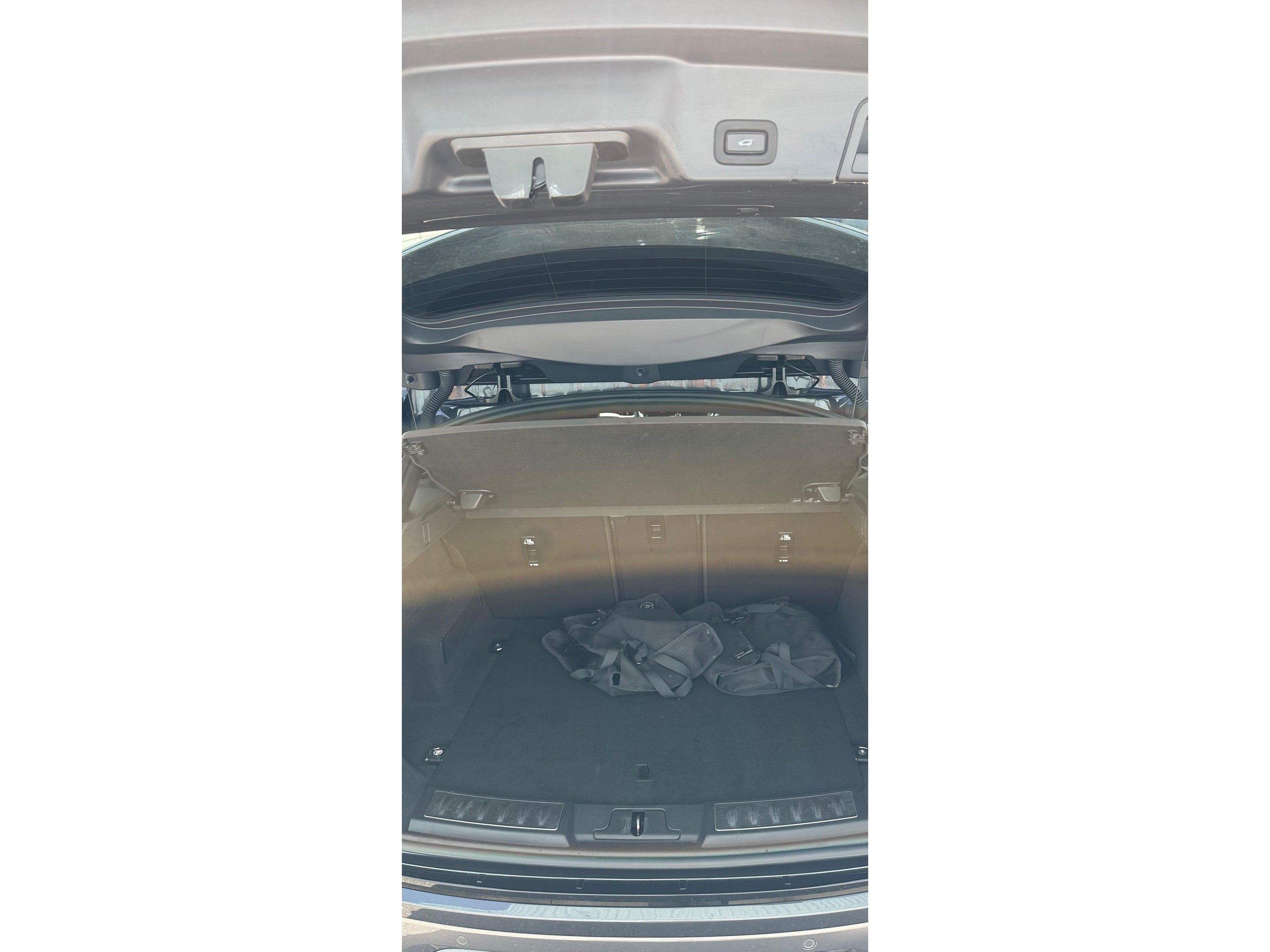 Range Rover - Evoque P300e R-Dynamic - MY2021