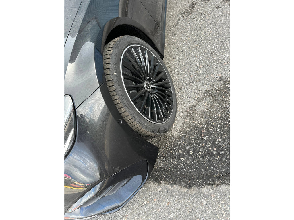 Mercedes-Benz - E200 Sedan - MY 2024