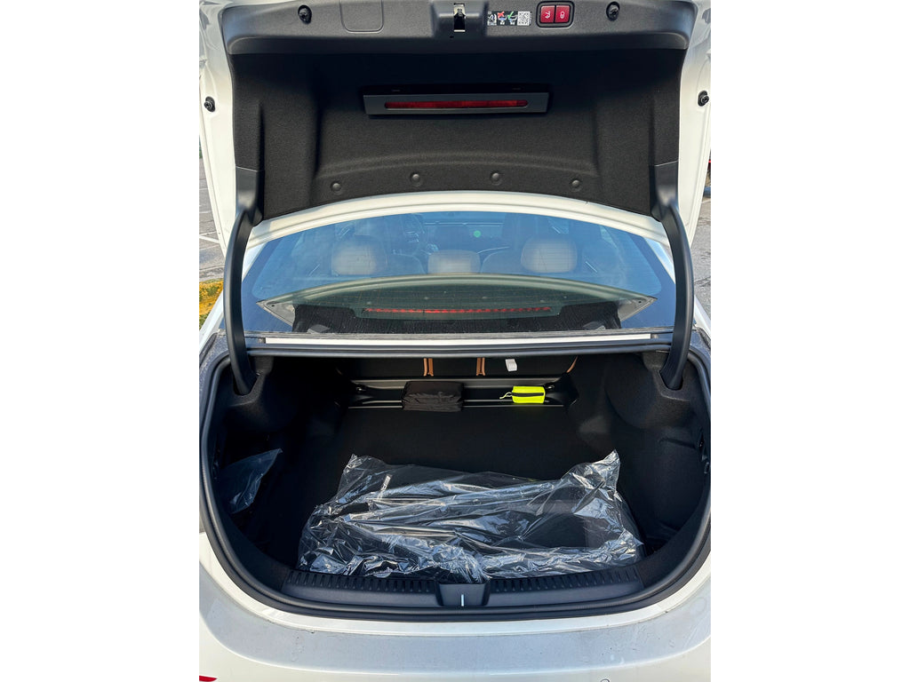 Mercedes-Benz - E200 Sedan - MY 2024 aa